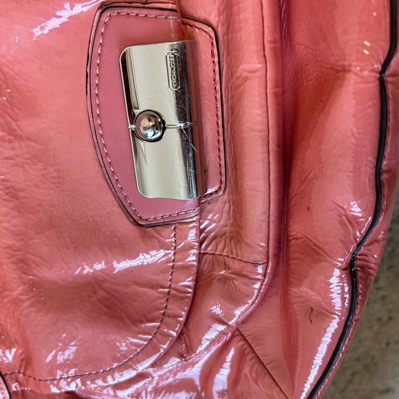 Coach “Kristen” pink patent Leather Shoulder Bag very good condition scuffs - Picture 10 of 16